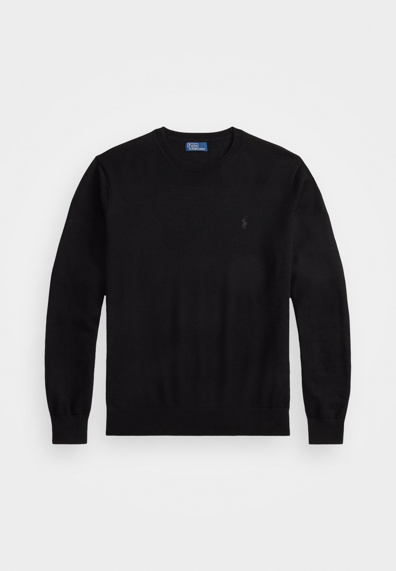 Sort sweater med rund halsudskæring, lange ærmer og ribbede manchetter. Fremstillet af et blødt materiale og med et lille logo på venstre bryst.