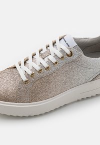 MICHAEL Michael Kors Sneakers basse - silver-coloured
