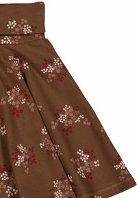 Hnědá sukně s květinovým vzorem v odstínech růžové, bílé a červené. Látka má hladkou texturu a přiléhající design pasu.