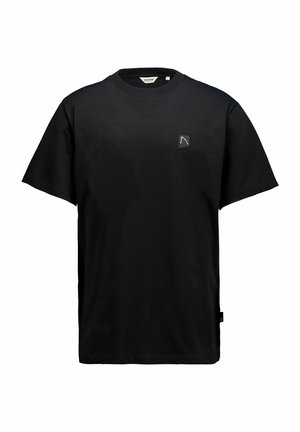 Schwarzes T-Shirt mit kurzen Ärmeln und Rundhalsausschnitt mit kleinem rechteckigem Logo-Patch auf der linken Brust.