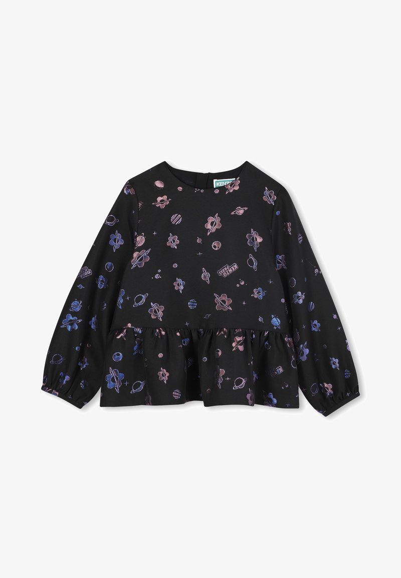 Blouse noire à manches longues avec un ourlet froncé, présentant un imprimé multicolore sur le thème de l'espace avec des planètes et des fleurs dans des teintes de violet et de bleu.