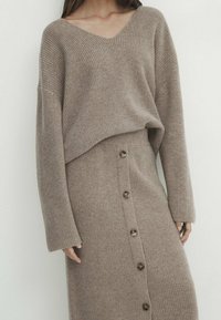 Massimo Dutti Trui - beige