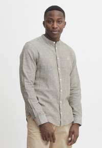 Casual Friday CFANTON - Camisa - burnt olive