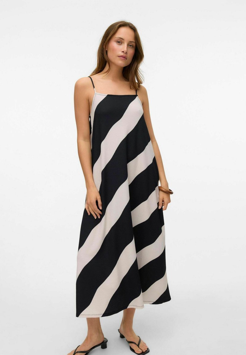 Vero Moda Dolga obleka - black