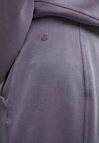 Nevybrané, grape mist