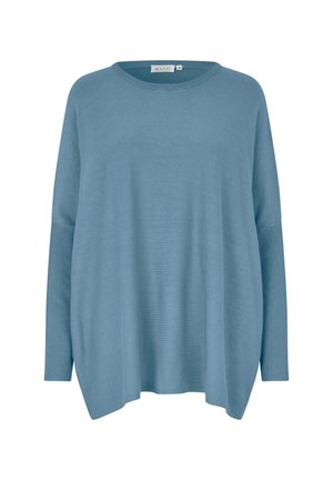 Suéter azul claro de gran tamaño, hecho de material de punto suave, con cuello redondo y mangas acanaladas. Textura suave con un ajuste relajado.