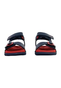 Sandalias azules y rojas con correas ajustables, plantilla texturizada y suelas acolchadas. Vista frontal que resalta el diseño y el detalle de la hebilla.