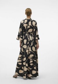 Vero Moda Maxiklänning - black
