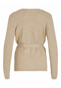 Cardigan en maille côtelée beige à manches longues avec une ceinture assortie nouée à la taille, vu de dos.