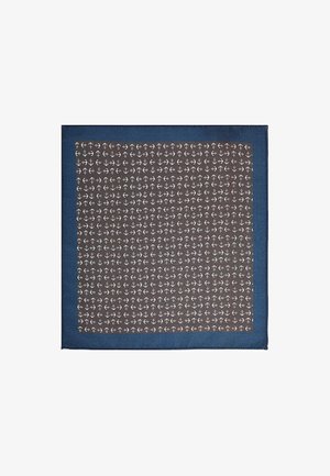 Granatowy szalik z brązowym, wzorzystym środkiem, ozdobiony małymi białymi kotwicami. Gładka faktura, wykończone krawędzie.