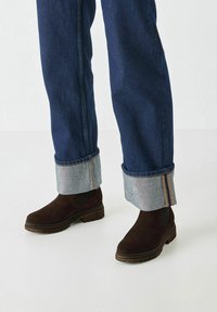 Tamaris ELEGANTE CHELSEA MIT TOUCH-IT - Kotníkové boty na platformě - mocca