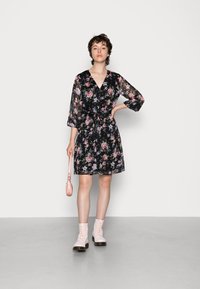 ONLY ONLCERA 3/4 SHORT WVN - Vestido camiseiro - black/selma