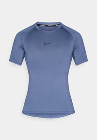 Nepasirinkta, diffused blue/black