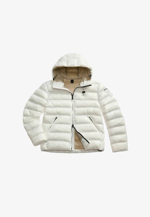 Giacca a vento bianca con cappuccio, zip nera e tasche laterali con zip, che mostra l'interno beige e un'etichetta del marchio sulla manica sinistra.