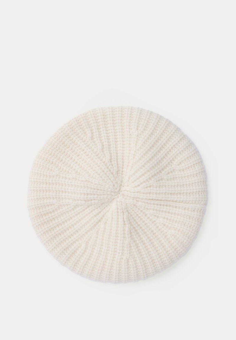 NWT GOBI cashmere béret Gobi | Accessories | Cashmere Light Green Grayish Womens  main image 4