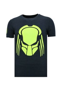Zwart katoenen t-shirt met een grote neon groene predator-masker-afbeelding op de voorkant. Korte mouwen, ronde hals.