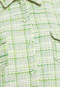 Missguided Lehká bunda - green