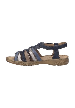Dames afslappet sandal med åbne tæer, blå, sølv- og beige læderremme og en beige gummisål med tekstureret greb.