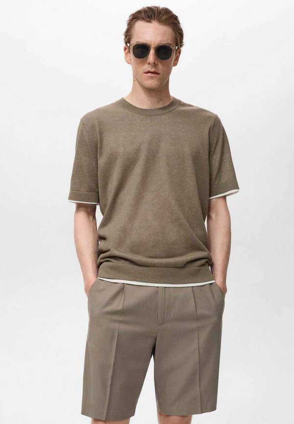 Basic T-shirt - donkergroen