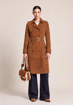 Ricano, GLORIA - Trenchcoat - cognac velour