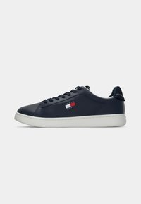 Unselected, dark night navy