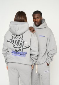 OVERSIZE UNITY - Mikina s kapucňou - ultimate grey