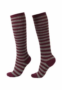 Knæhøje sokker med et maroon og gråt stribet mønster. Fremstillet af et ribbet materiale og med forstærket tå og hæl for holdbarhed.