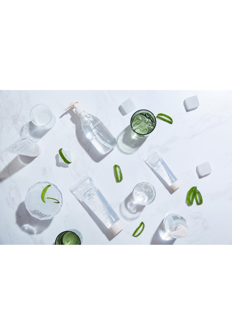 aromatica ORGANIC ALOE VERA GEL - Feuchtigkeitsgel - Zalando