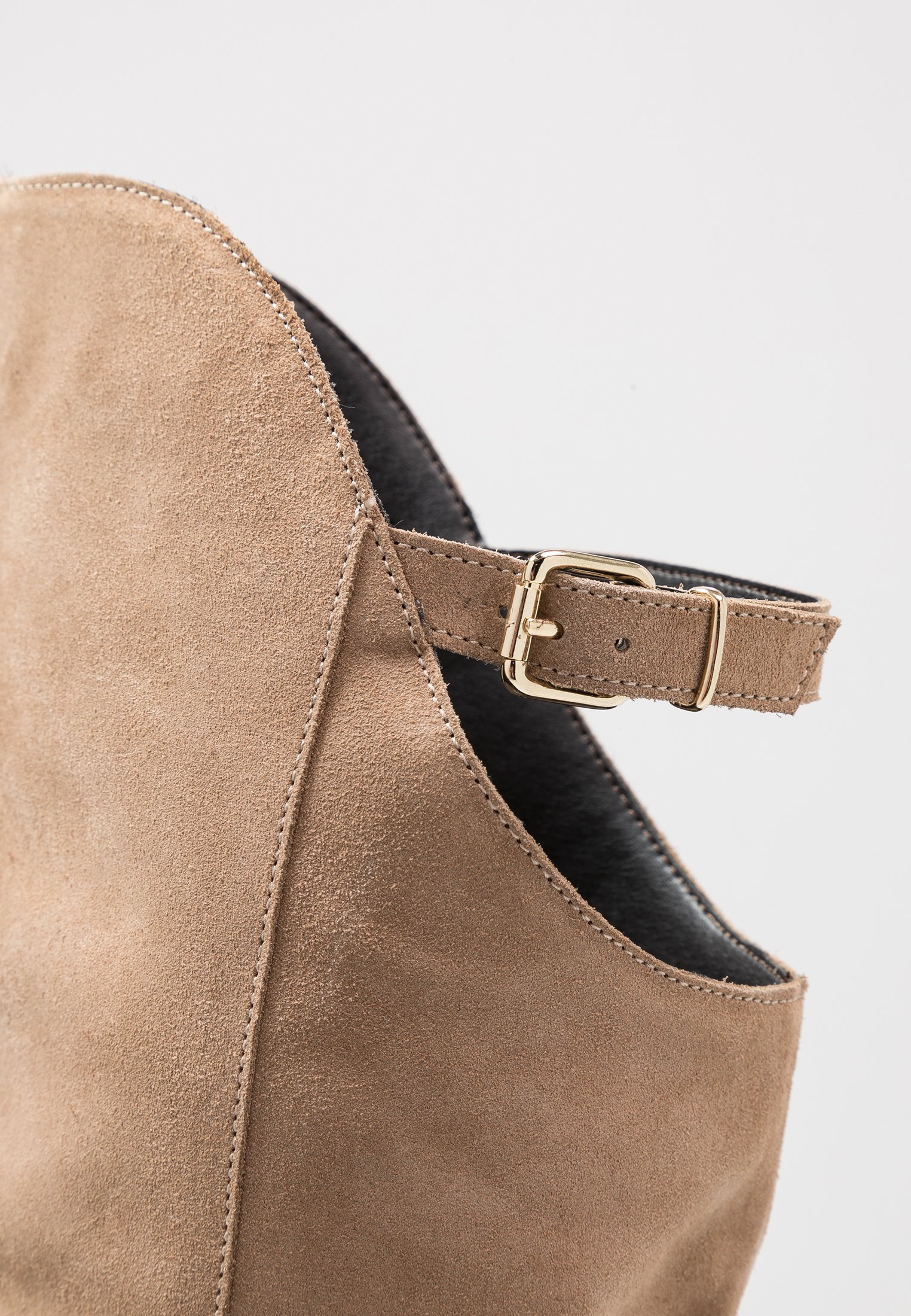 San Marina ALEANA Overknee laarzen taupe Zalando.nl San Marina ALEANA Overknee laarzen taupe Zalando.nl