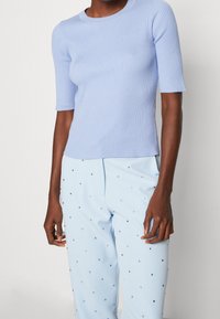 Selected Femme Jednoduché tričko - light blue