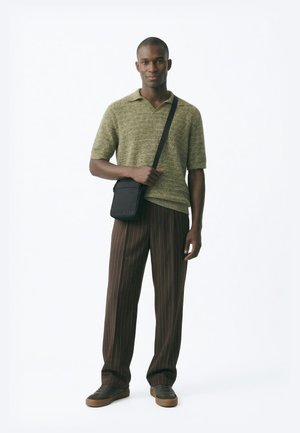 BOSS CATCH  ZIP - Cross body bag - black