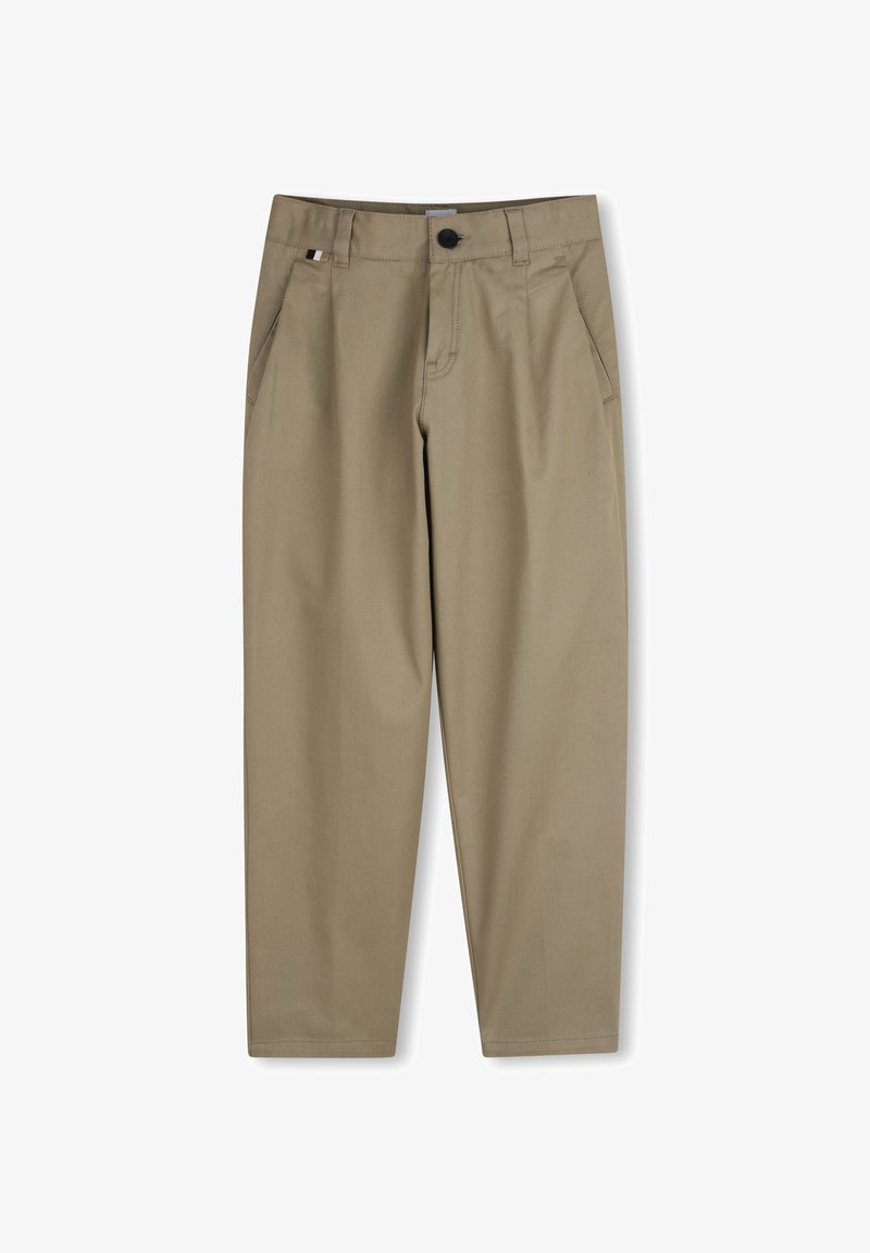 Beige casual broek met zijzakken, lussen voor een riem, een knoopsluiting en een recht model op een witte achtergrond.