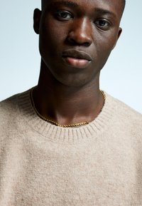 Bershka Trui - camel