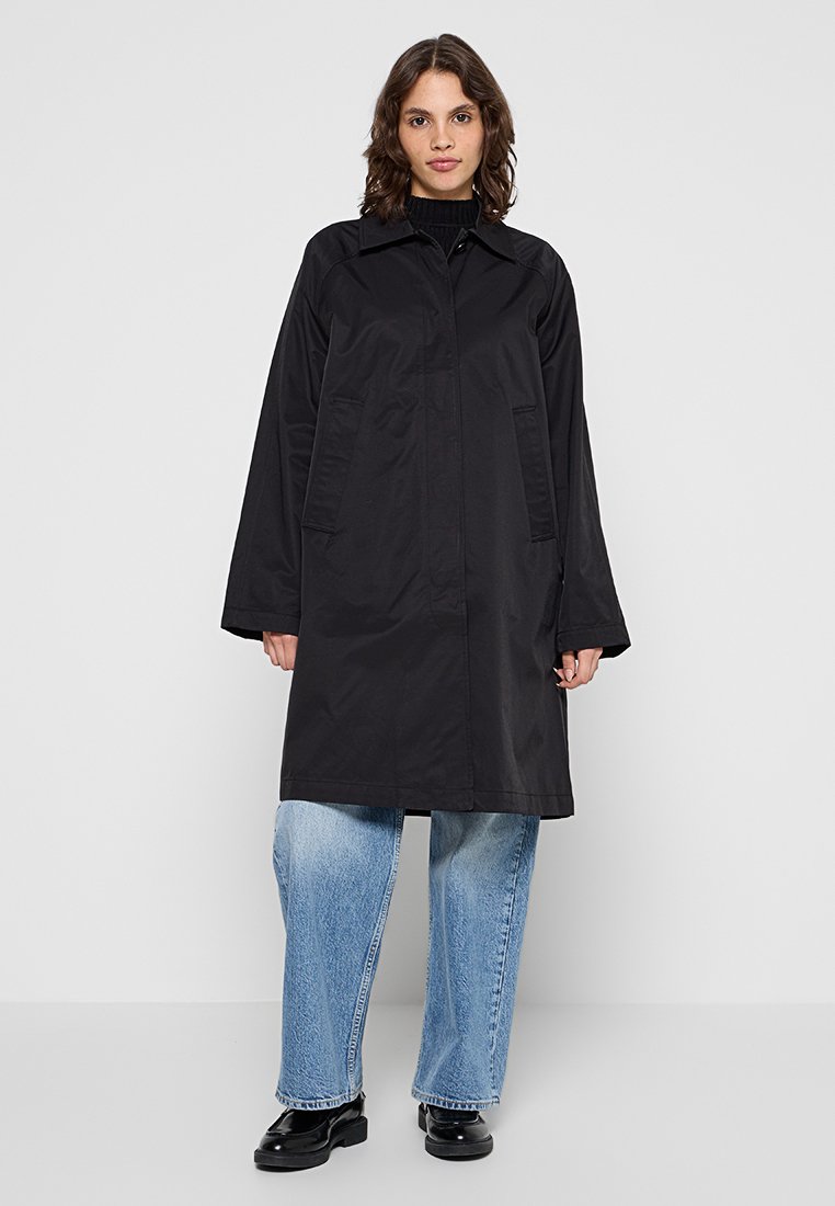 Part Two Mantel zwart