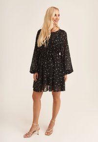 GINI LONDON STAR PRINT LONG SLEEVE MINI - Day dress - black