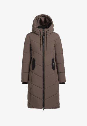 Lang bruin gewatteerd jack met hoge kraag, ritssluiting, zijzakken, zwarte accenten en een chevron-stikpatroon over de hele lengte.