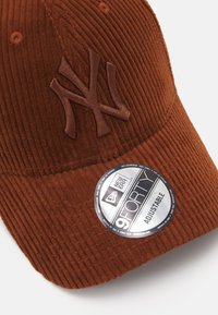 New Era 9FORTY® UNISEX - Șapcă - copper