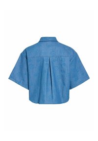 Chemise en denim courte à manches courtes bleue avec une broderie florale subtile et un pli central au dos sous l'empiècement.