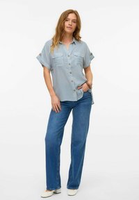 Vero Moda VMBUMPY NOOS - Nööpidega pluus - stormy weather
