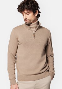 Niewybrane, dark beige