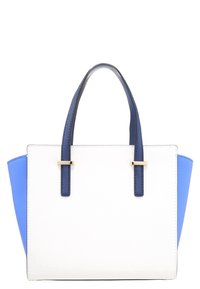 Torebka dwukolorowa z białym przodem i niebieskimi bocznymi panelami, z podwójnymi granatowymi uchwytami i złotymi akcentami. Gładka tekstura.