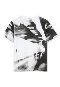 Korte mouwen katoenen T-shirt met een zwart-wit abstracte fotoprint. Ronde hals met stiksels.