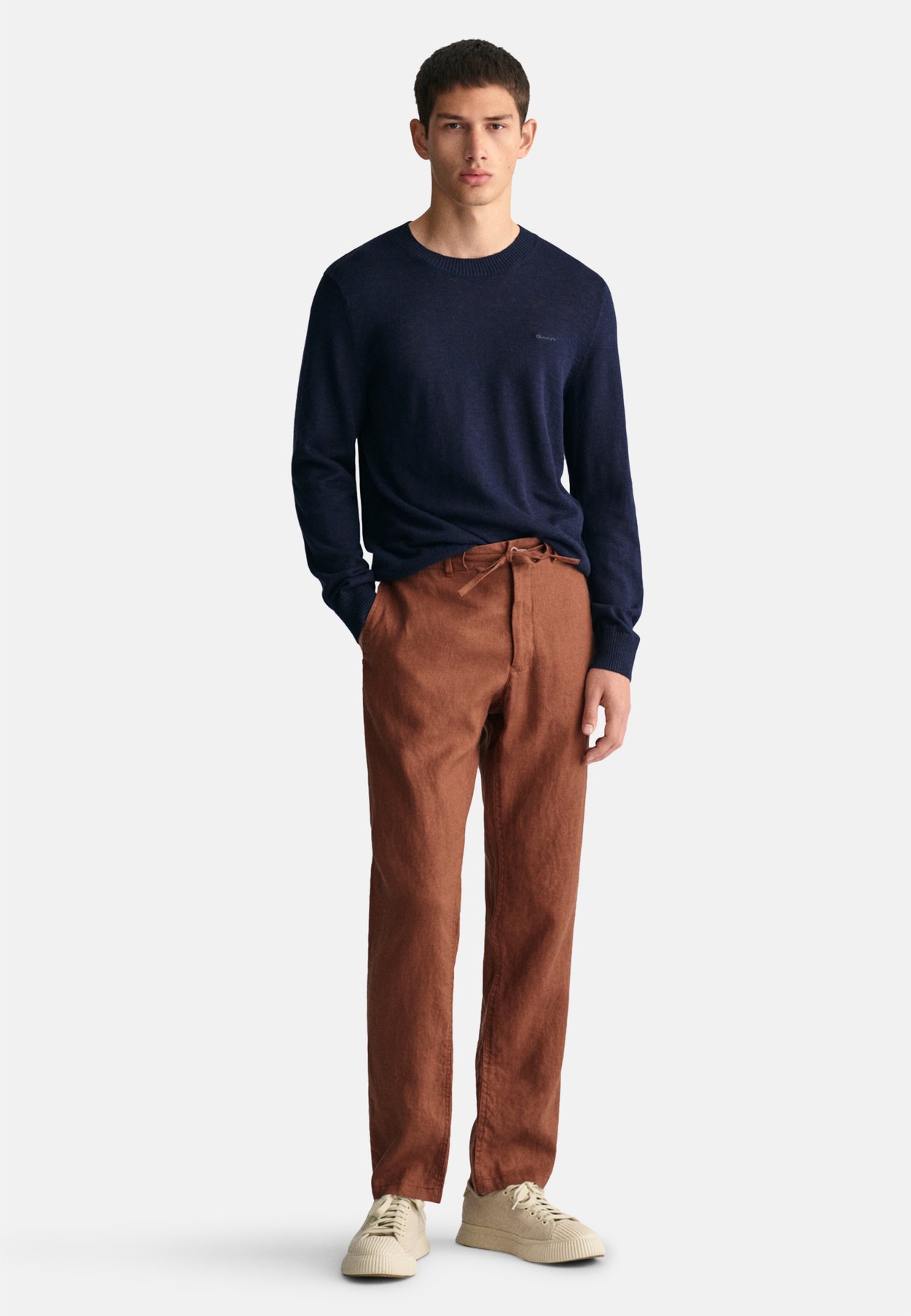 RELAXED FIT