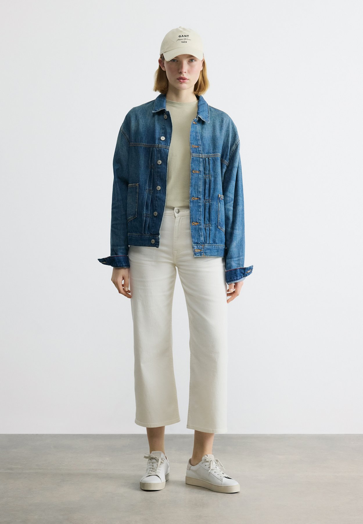 CROPPED RELAXED