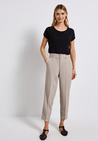 Street One MELANGE-LOOK  - Trousers - beige