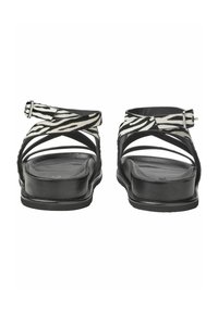 Zwarte platte sandalen met zebra-gepatenteerde banden, voorzien van een verstelbare enkelgesp en een gestructureerde voetbed voor comfort.
