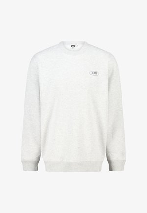 Lichtgrijze trui gemaakt van zachte stof. Heeft een ronde halslijn, lange mouwen en een klein bedrukt logo op de borst. Geribbelde boorden en zoom.