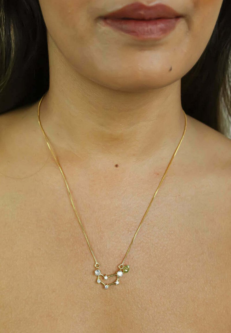 Collar Coccinelle Capricornio Para Mujer - Dorado, Colección Zodíaco