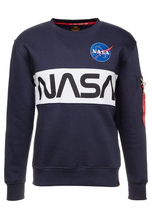 Tengerészkék, pamut keverékből készült pulóver, fehér sávbal, amelyen vastag fekete "NASA" felirat, logófolt és piros cipzáros zseb található az ujjon.