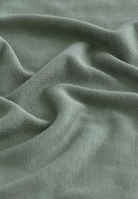 Next SLOUCH MIDI AND SLEEVELESS V-NECK REGULAR FIT - Rochie din jerseu - green